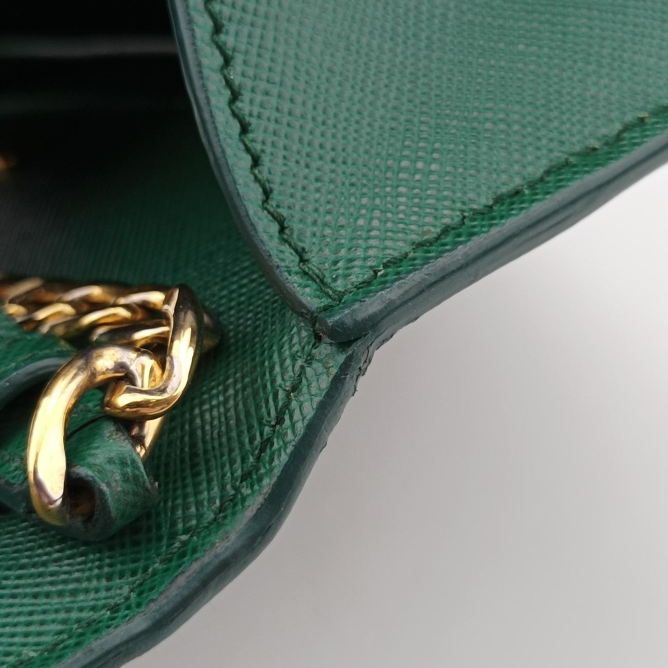 Corole ChainGreenSaffiano Leather25コロール チェーングリーンサフィアーノレザー25
