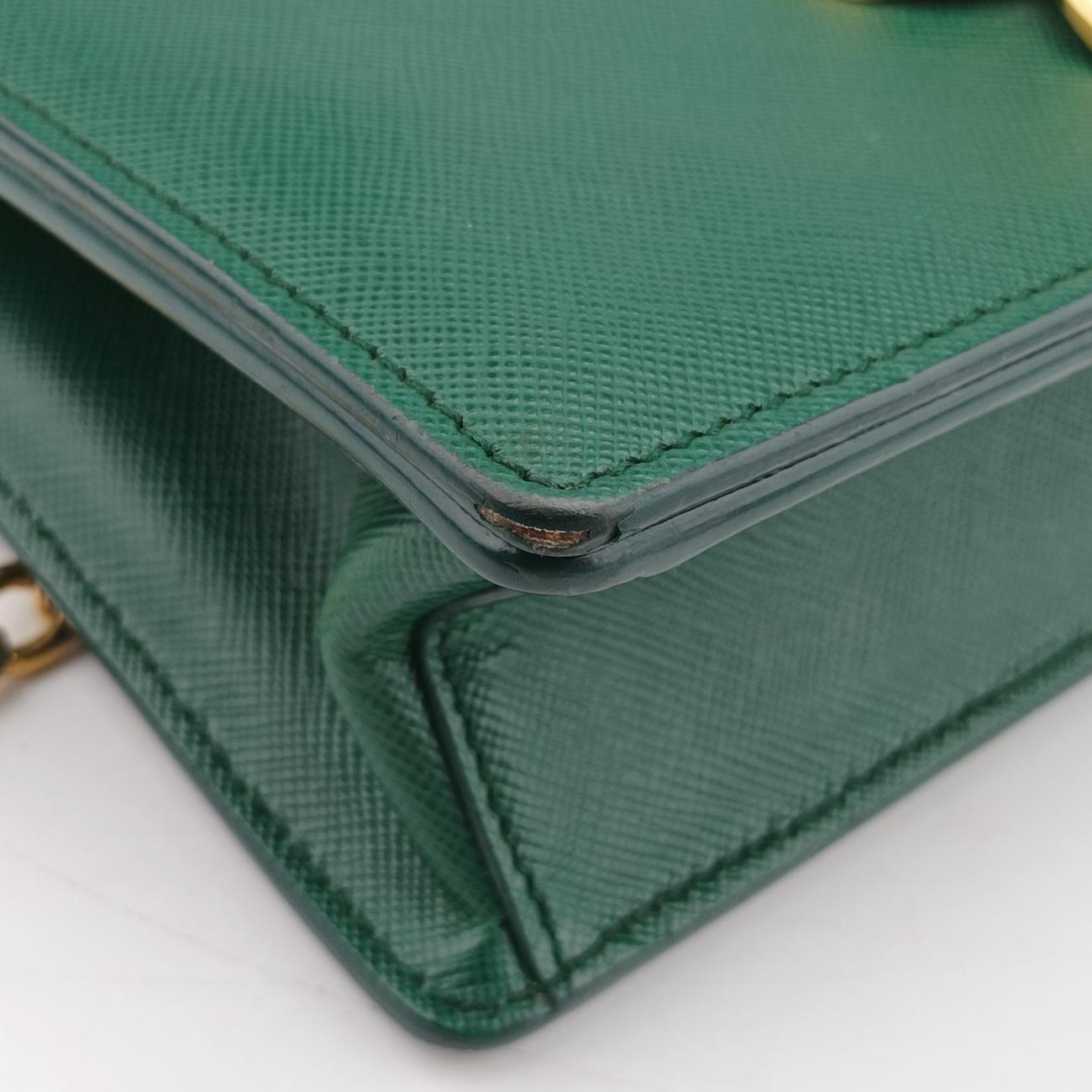 Corole ChainGreenSaffiano Leather25コロール チェーングリーンサフィアーノレザー25