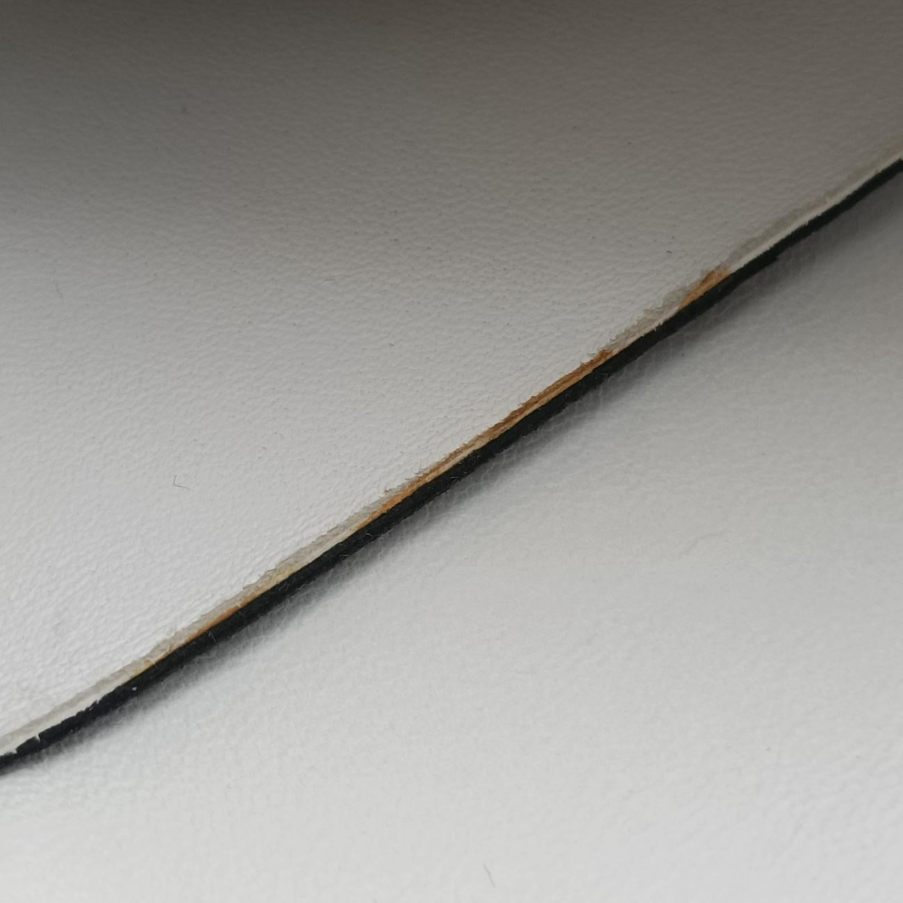 The ArcototeBlacklambskinB09323760Eザ アルコトートブラックラムスキンB09323760E