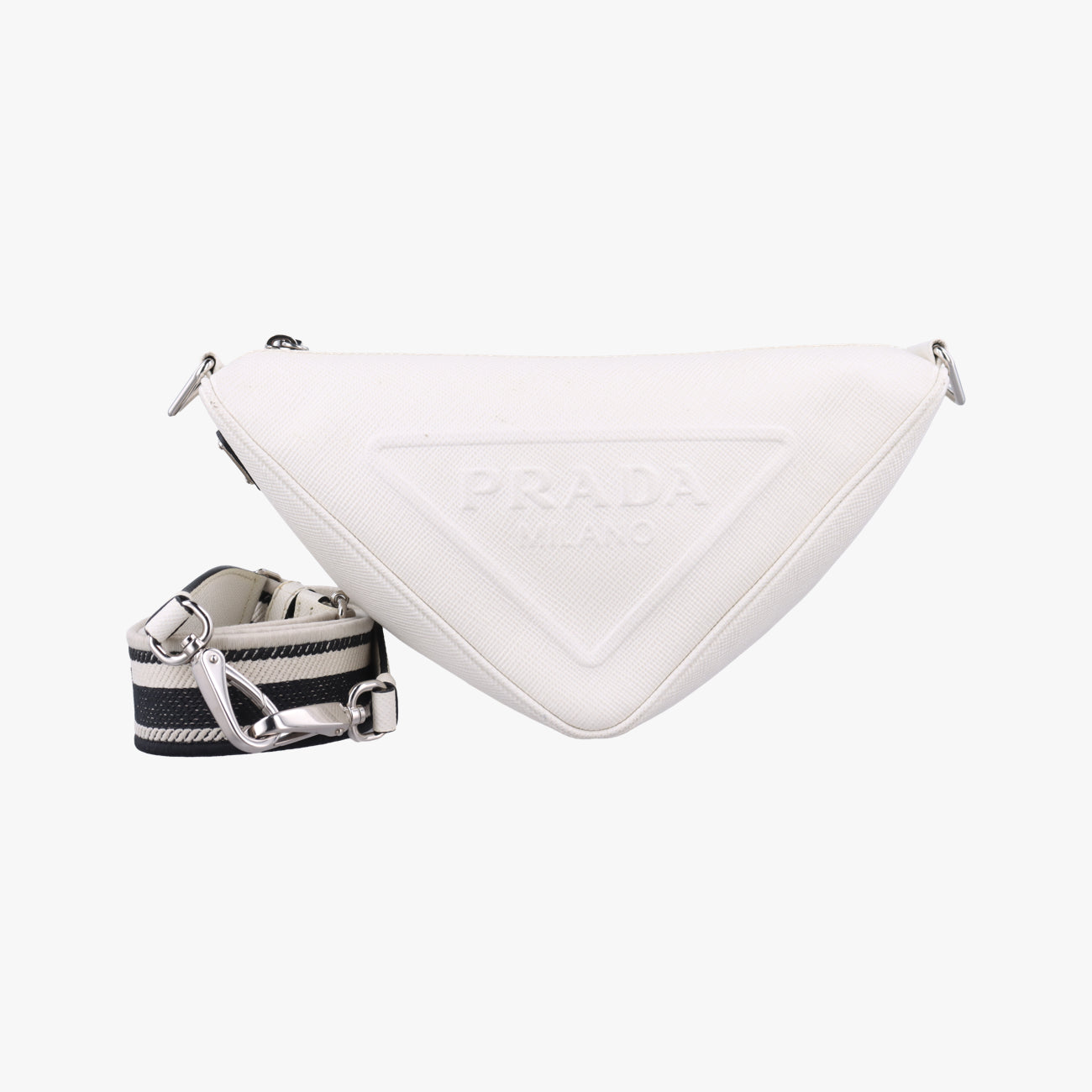 Triangle Logo PlateWhiteSAFFIANO Leather56 5トライアングル ロゴ プレートホワイトサフィアーノレザー56 5