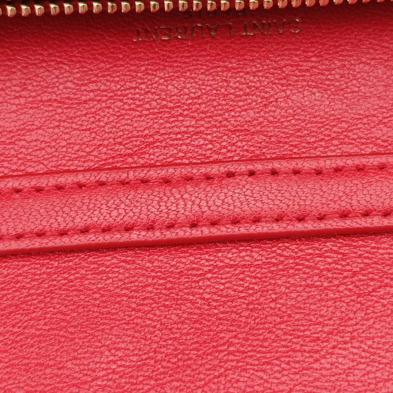 Paris BeckyRedlambskin585031GUE585031.0719パリ ベッキーレッドラムスキン585031GUE585031.0719