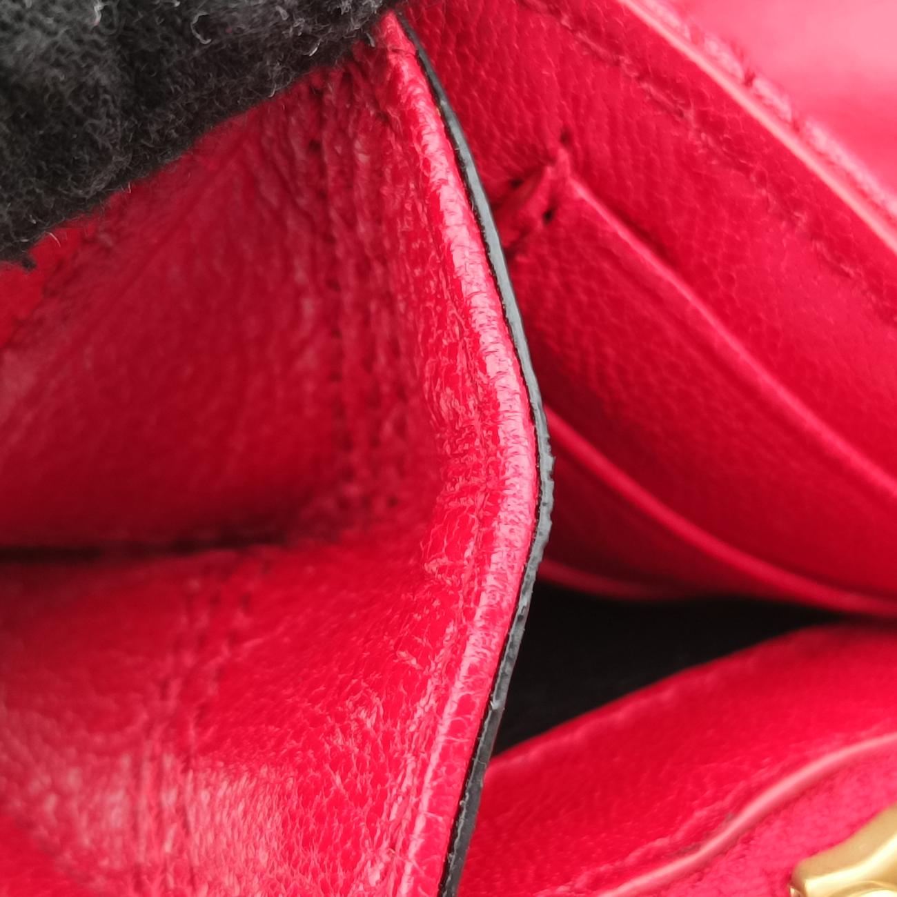 Paris BeckyRedlambskin585031GUE585031.0719パリ ベッキーレッドラムスキン585031GUE585031.0719