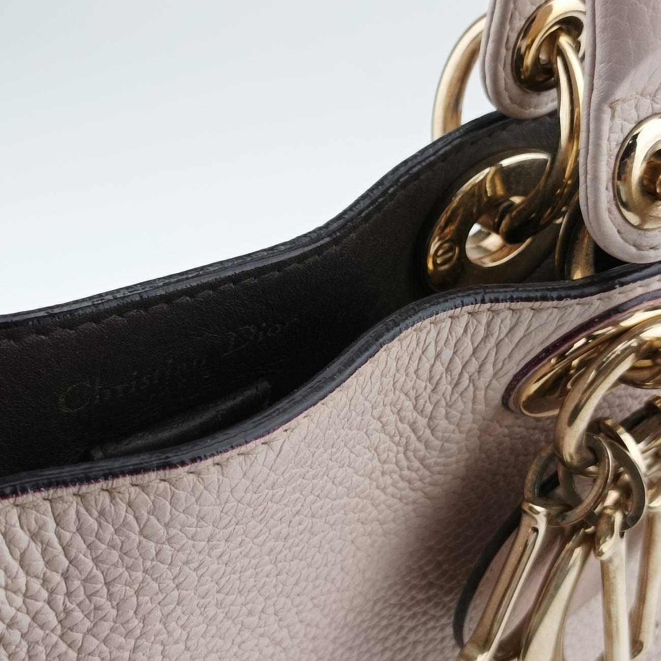 DiorissimoPinkLeather09-MA-1104ディオリッシモピンクレザー09-MA-1104