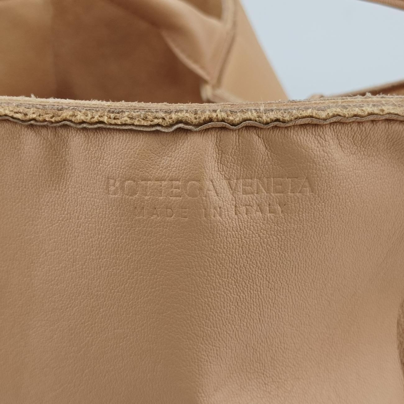 THE ARCO ToteBeigelambskinB09372900Nミディアム ザ アルコ トートベージュラムスキンB09372900N