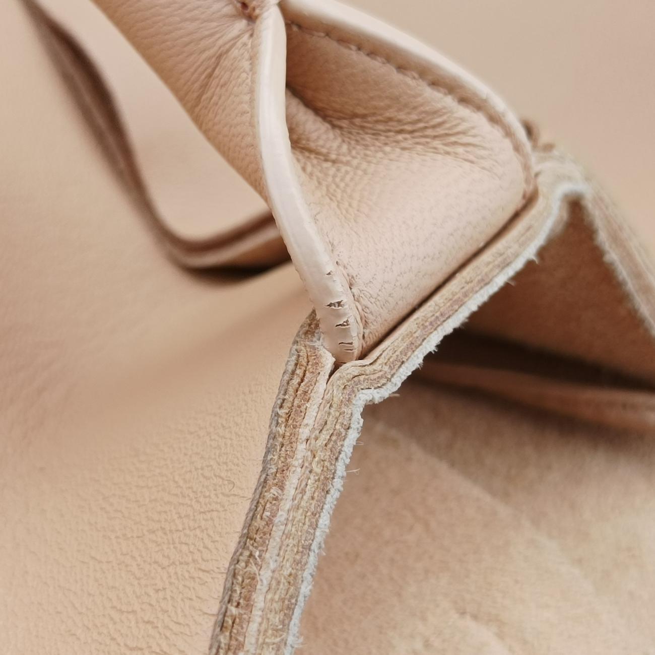 THE ARCO ToteBeigelambskinB09372900Nミディアム ザ アルコ トートベージュラムスキンB09372900N
