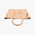 THE ARCO ToteBeigelambskinB09372900Nミディアム ザ アルコ トートベージュラムスキンB09372900N