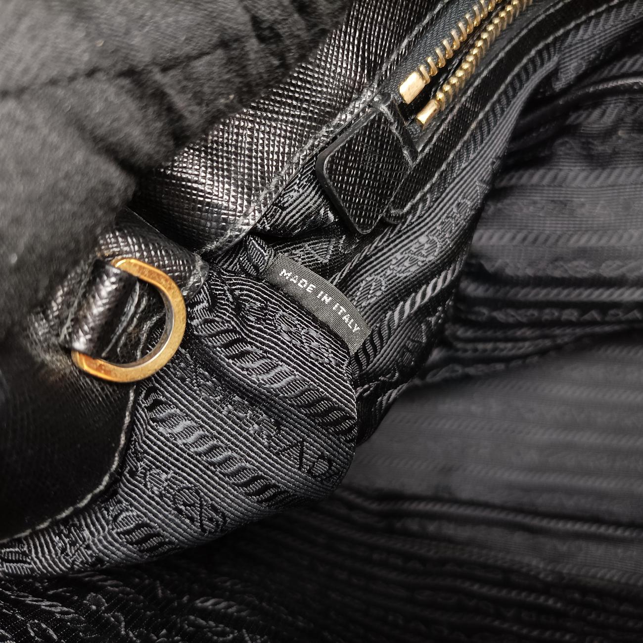 GalleriaBlackSAFFIANO LeatherBN187458/M 208ガレリアブラックサフィアーノレザーBN187458/M 208