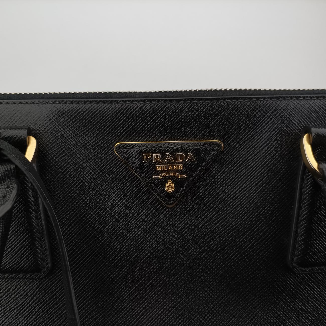 GalleriaBlackSAFFIANO LeatherBN187458/M 208ガレリアブラックサフィアーノレザーBN187458/M 208