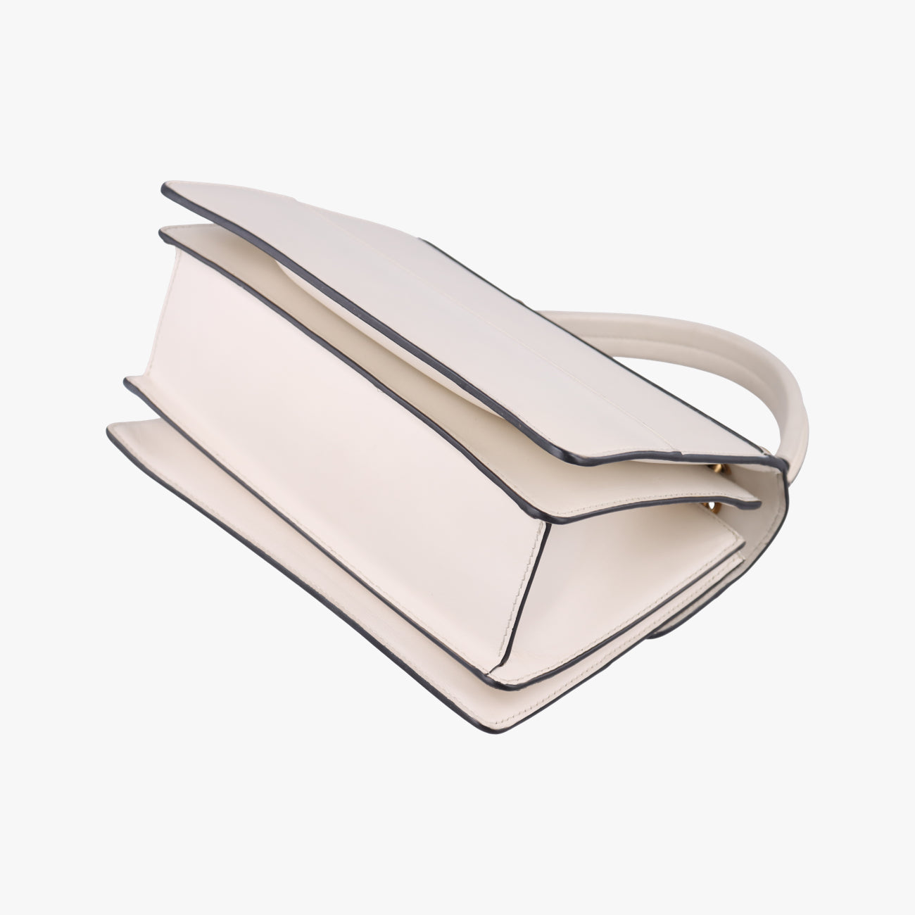 Queen MargaretWhiteLeather476541I024995600クイーン マーガレットホワイトレザー476541I024995600