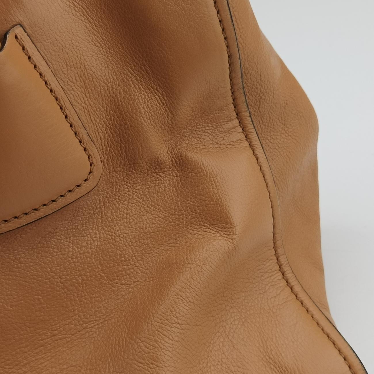 Twin Pocket Double Zip ToteCamelleatherBN2619239 GツインポケットダブルジップトートキャメルレザーBN2619239 G
