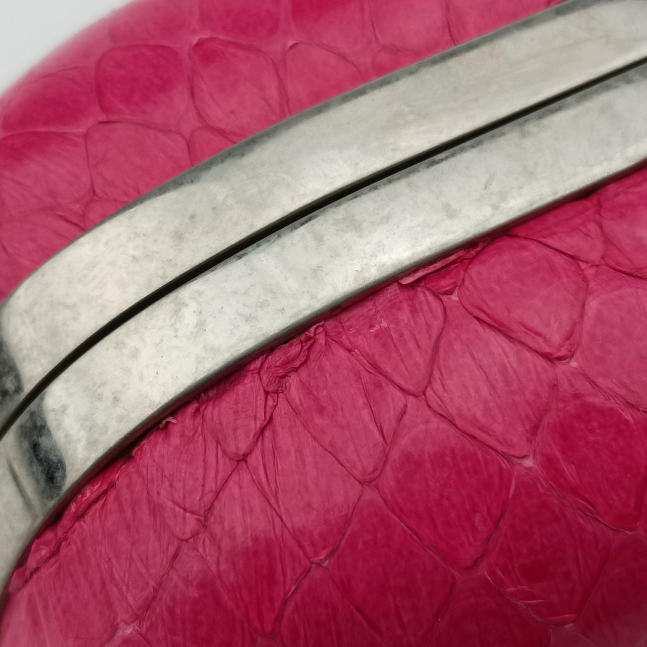 Exotic ClutchRosesnakeskin236715 000926エキゾチッククラッチローズ レッドヘビ革236715 000926