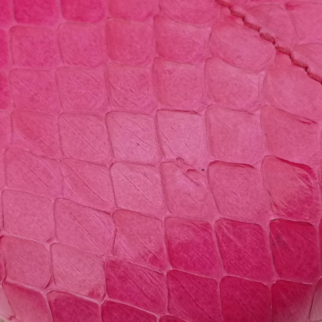 Exotic ClutchRosesnakeskin236715 000926エキゾチッククラッチローズ レッドヘビ革236715 000926