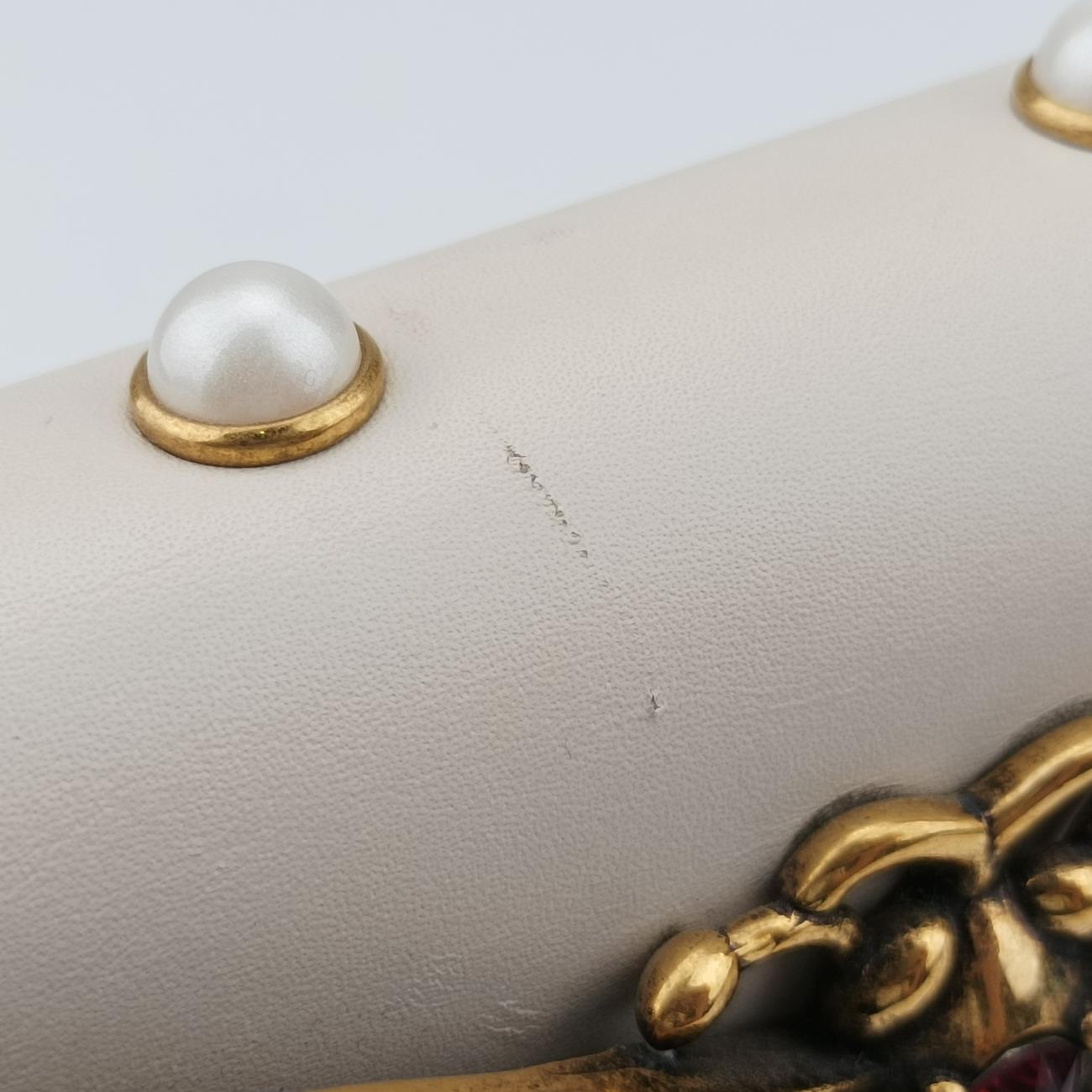 Broadway Pearl BeeWhiteLeather453778F022494533ブロードウェイ パール ビーホワイトレザー453778F022494533