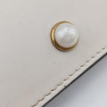 Broadway Pearl BeeWhiteLeather453778F022494533ブロードウェイ パール ビーホワイトレザー453778F022494533