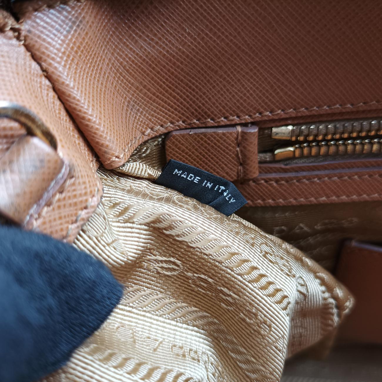 GalleriaCamel×orangeSAFFIANO　LeatherB2274C25ガレリアマルチカラーサフィアーノレザーB2274C25