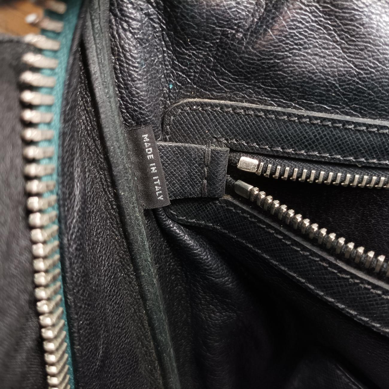 Classic Laptop briefcaseGreenSAFFIANO LeatherVS030538ブリーフケース ビジネスグリーンサフィアーノレザーVS030538
