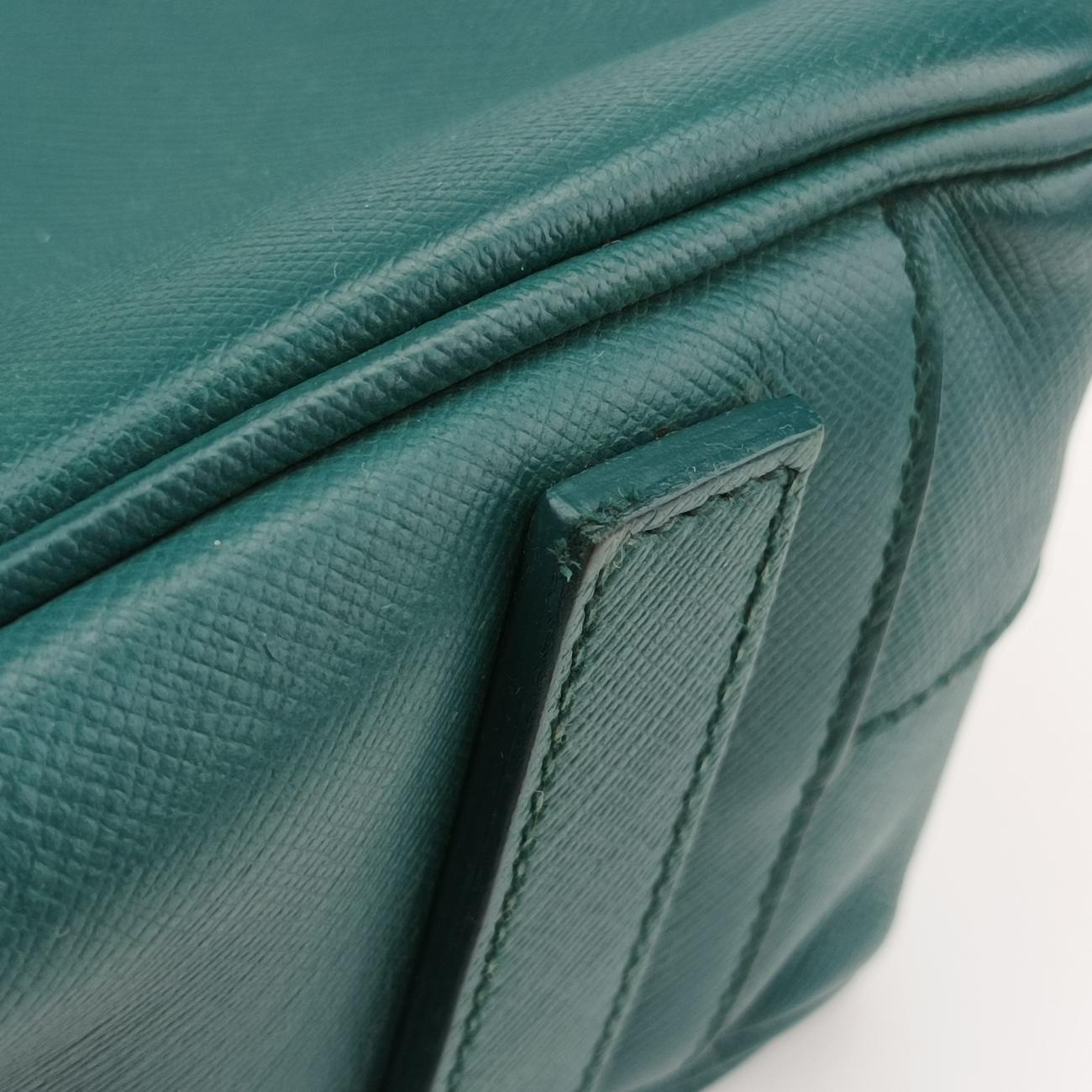 Classic Laptop briefcaseGreenSAFFIANO LeatherVS030538ブリーフケース ビジネスグリーンサフィアーノレザーVS030538