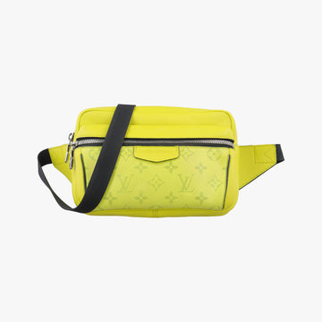 Taiga Rama Bum Bag OutdoorJauneTaiga Leather/Monogram EclipseM30251FO0199タイガラマ バムバッグアウトドアジョーヌタイガ レザー/モノグラム エクリプスM30251FO0199