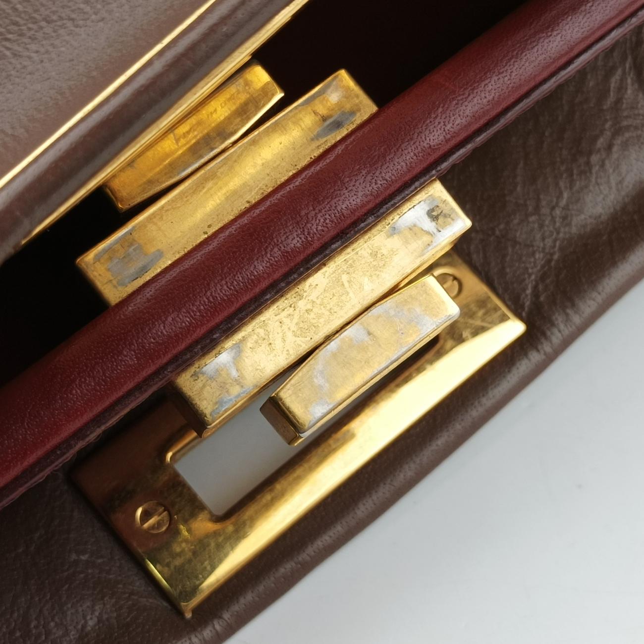 PEEKABOO LargeBrownLeather8BN2102454-8BN210-CN1-099ピーカブー ラージブラウンレザー8BN2102454-8BN210-CN1-099
