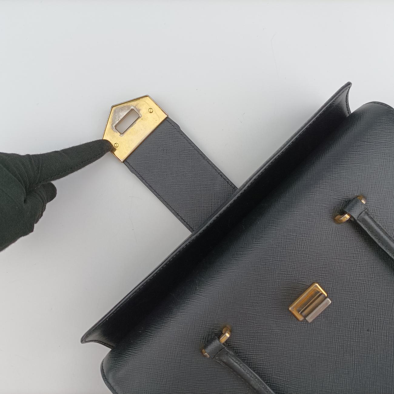 turn lockBlackSAFFIANO LeatherB2725C231ターンロックブラックサフィアーノレザーB2725C231