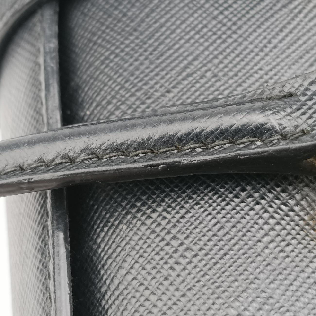 turn lockBlackSAFFIANO LeatherB2725C231ターンロックブラックサフィアーノレザーB2725C231