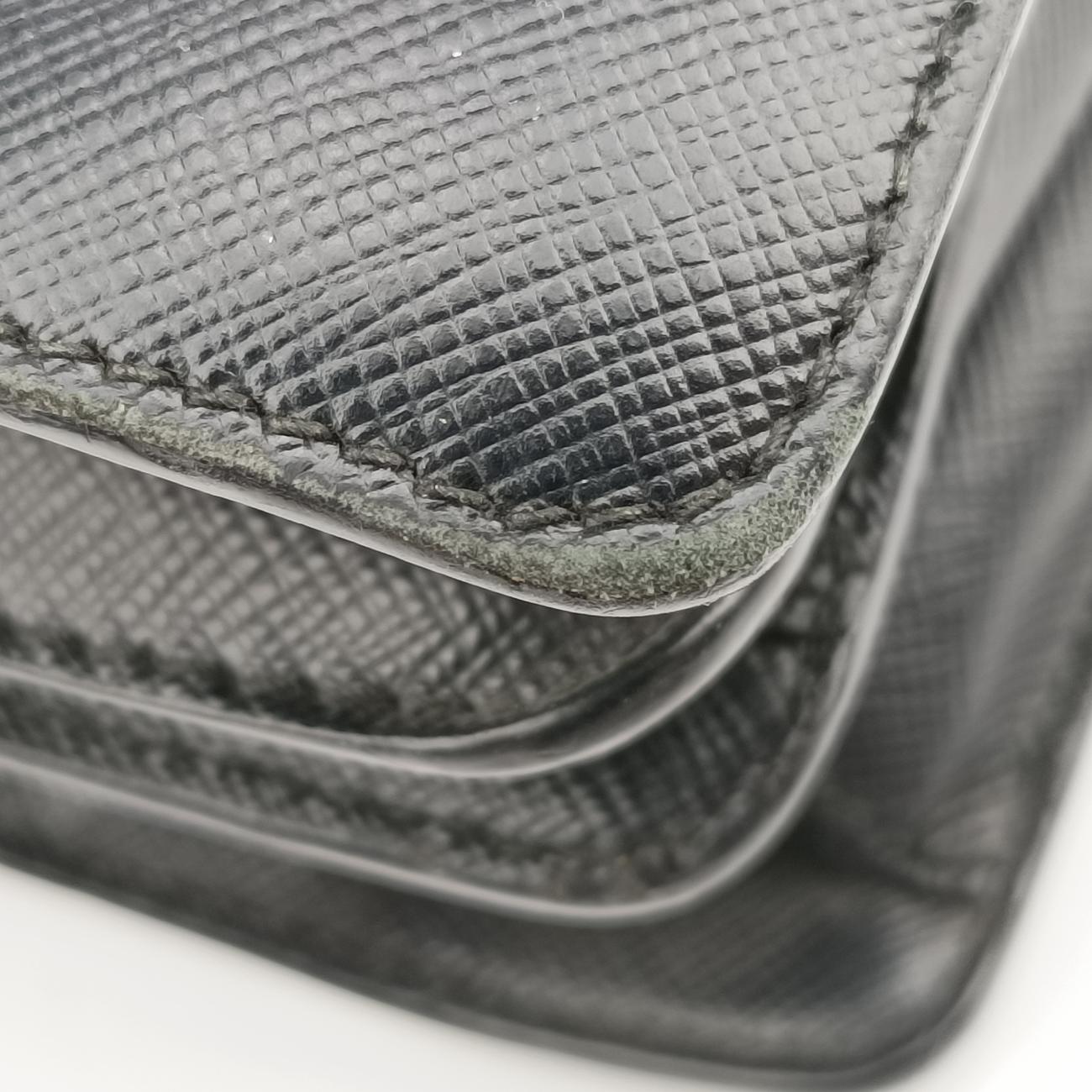 turn lockBlackSAFFIANO LeatherB2725C231ターンロックブラックサフィアーノレザーB2725C231