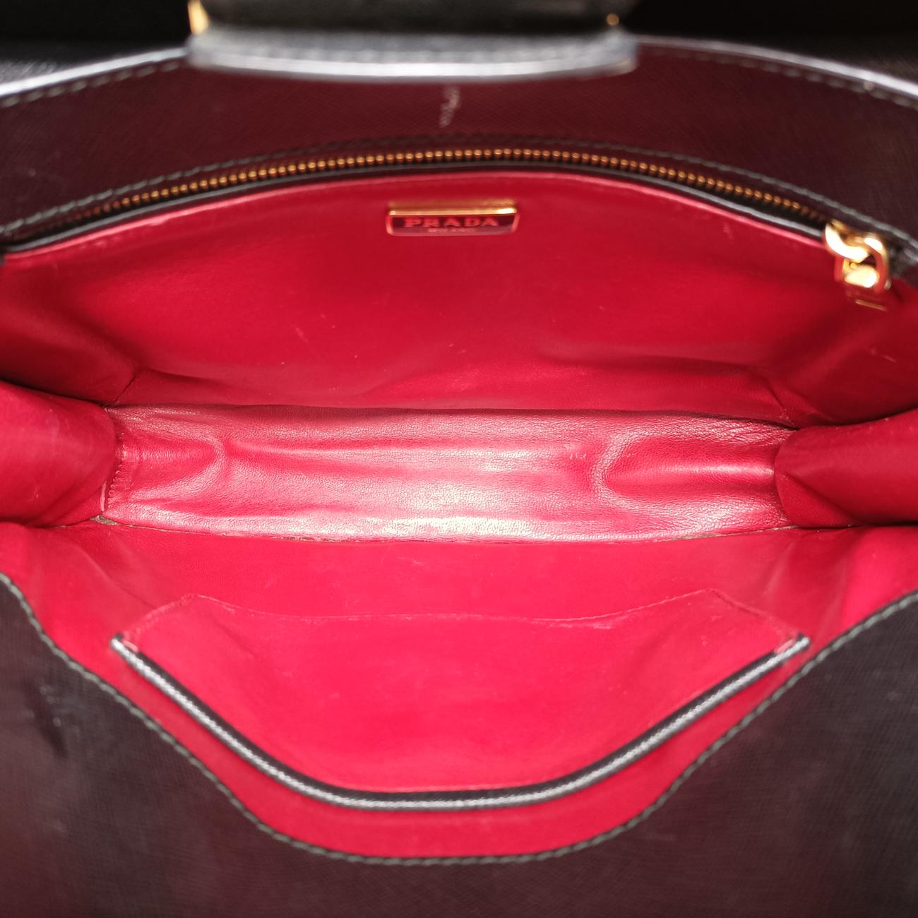 turn lockBlackSAFFIANO LeatherB2725C231ターンロックブラックサフィアーノレザーB2725C231