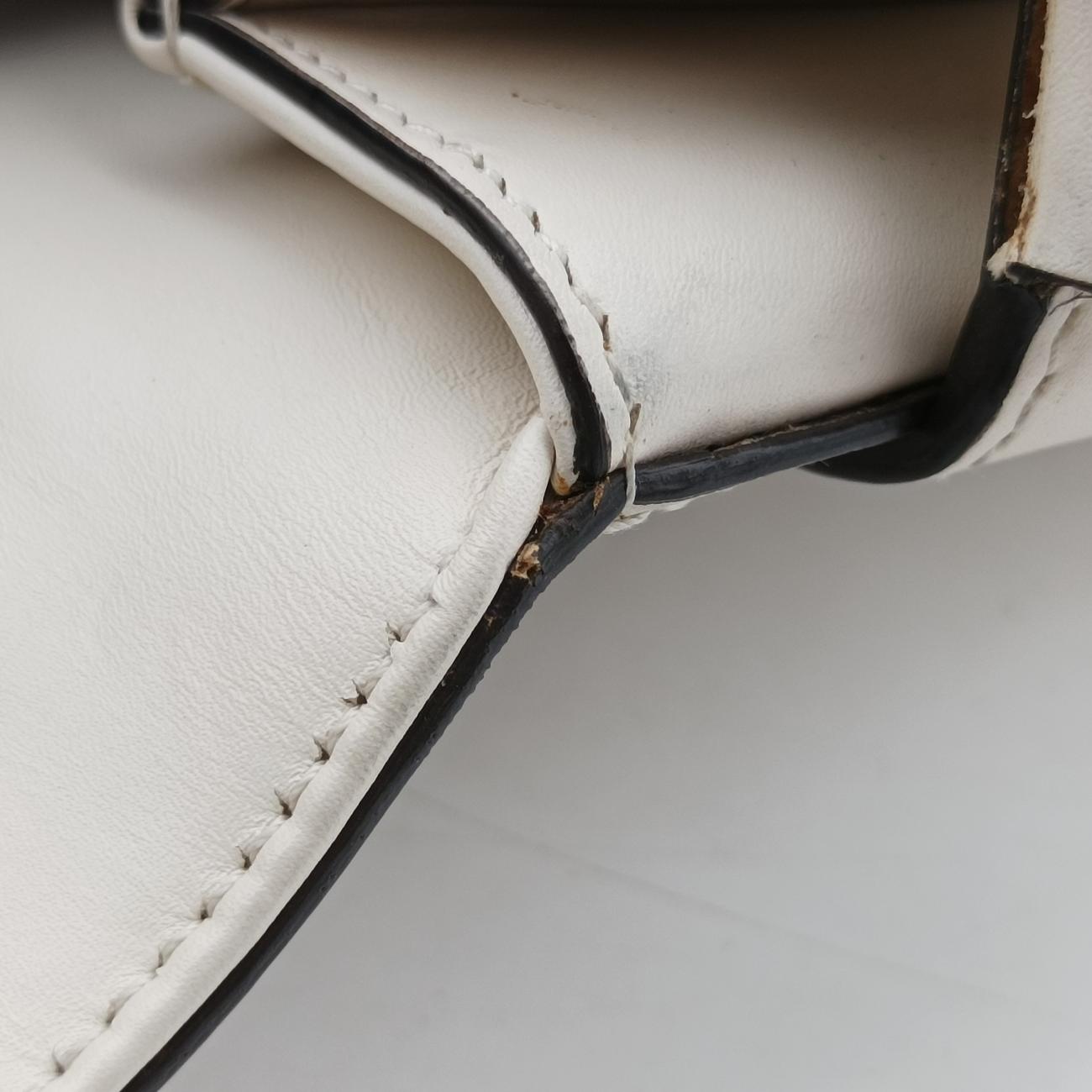 Broadway Pearl BeeWhiteLeather453778I023286789ブロードウェイ パール ビーホワイトレザー453778I023286789