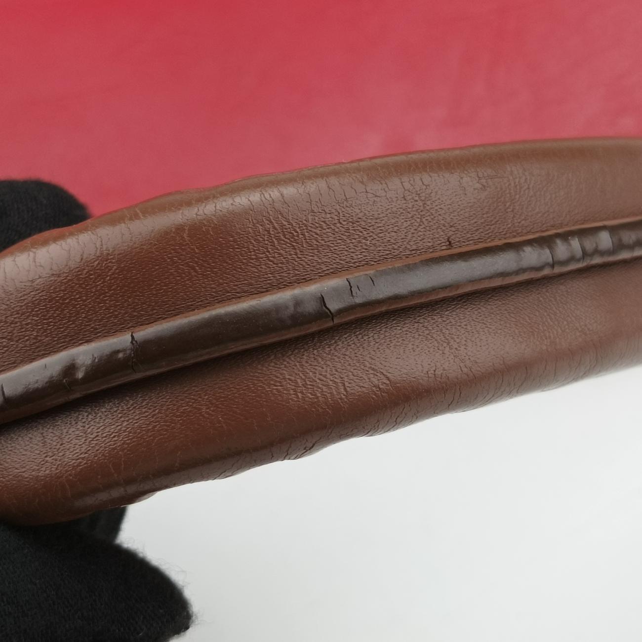 VERYrubyLeatherM42905AH2147ヴェリーチェーンバッグルビーレザーM42905AH2147