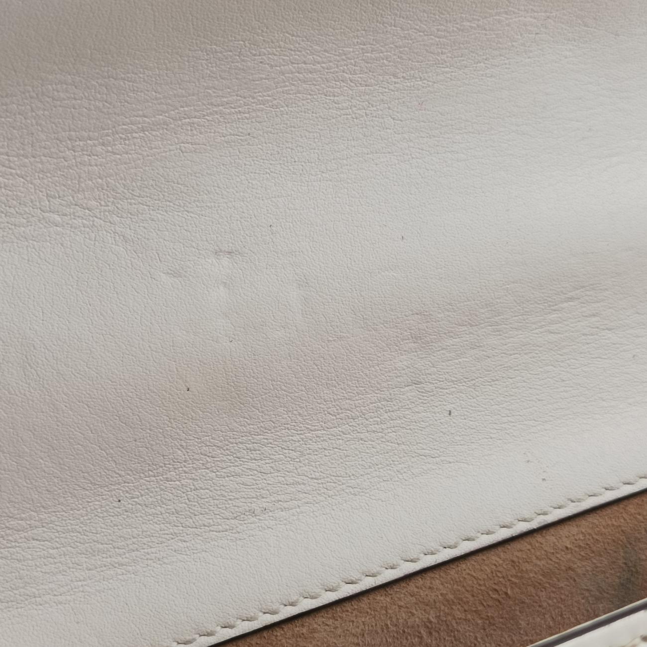PadlockWhiteLeather432182H022240651パドロックホワイトレザー432182H022240651