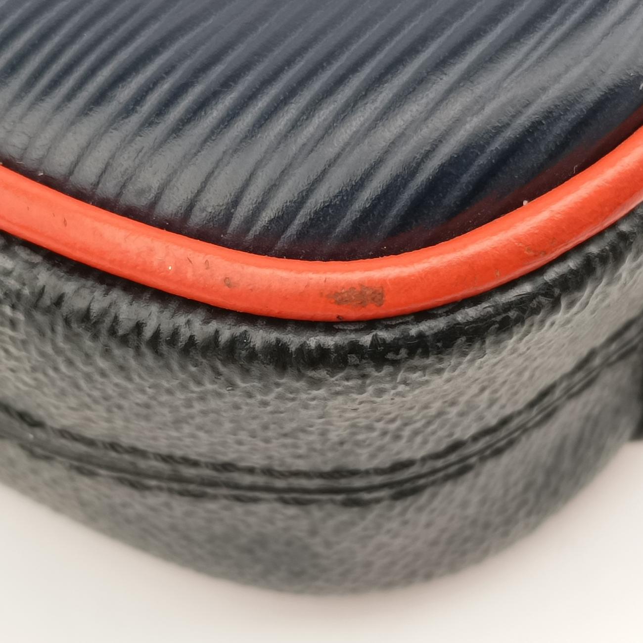 DANUBE SLIM PM NMNavy x Blue x NoirEpi×DAMIER GRAPHITEM51460FO2168ダヌーブスリムPM NMネイビー×ブルー×ノワールエピ×ダミエグラフィットM51460FO2168