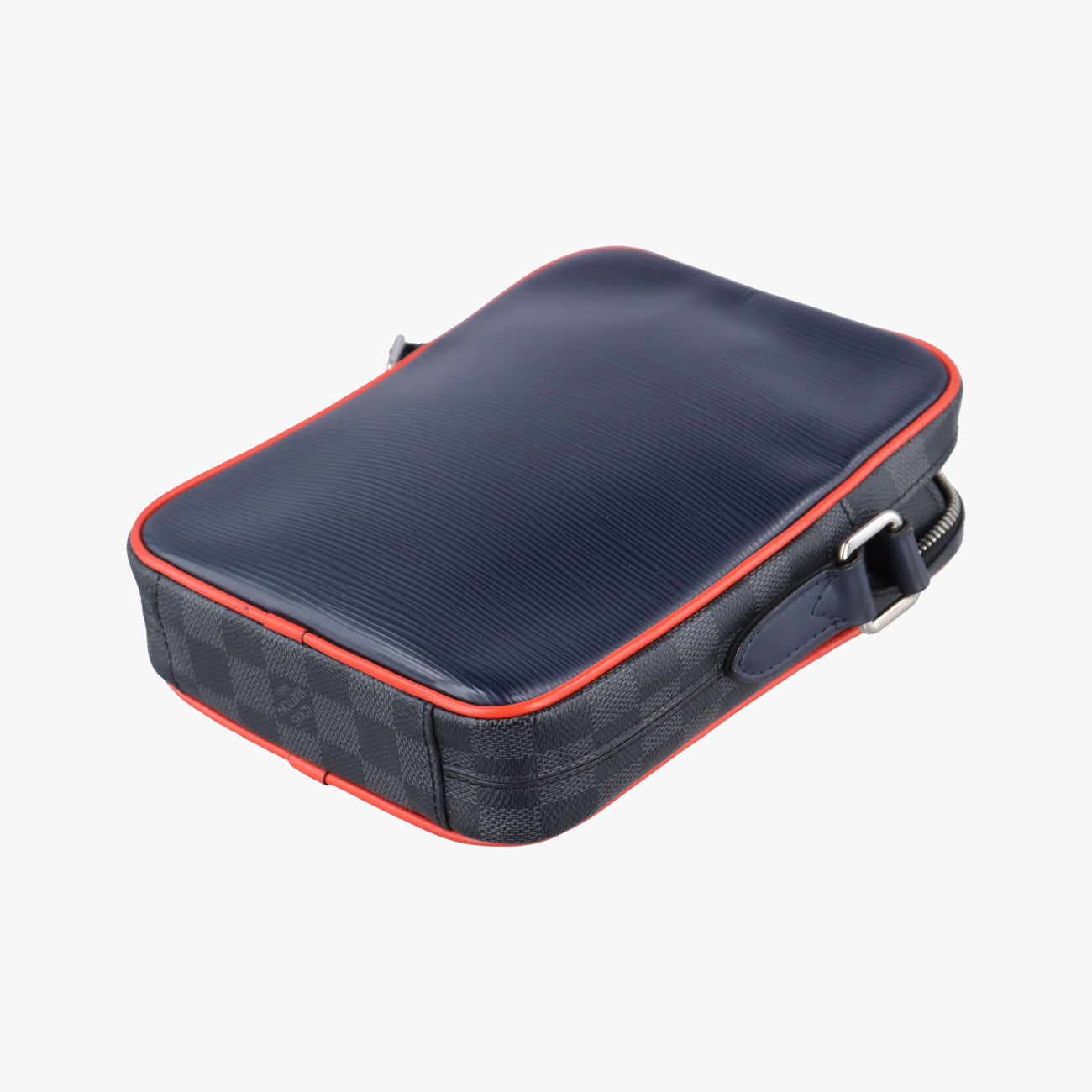 DANUBE SLIM PM NMNavy x Blue x NoirEpi×DAMIER GRAPHITEM51460FO2168ダヌーブスリムPM NMネイビー×ブルー×ノワールエピ×ダミエグラフィットM51460FO2168