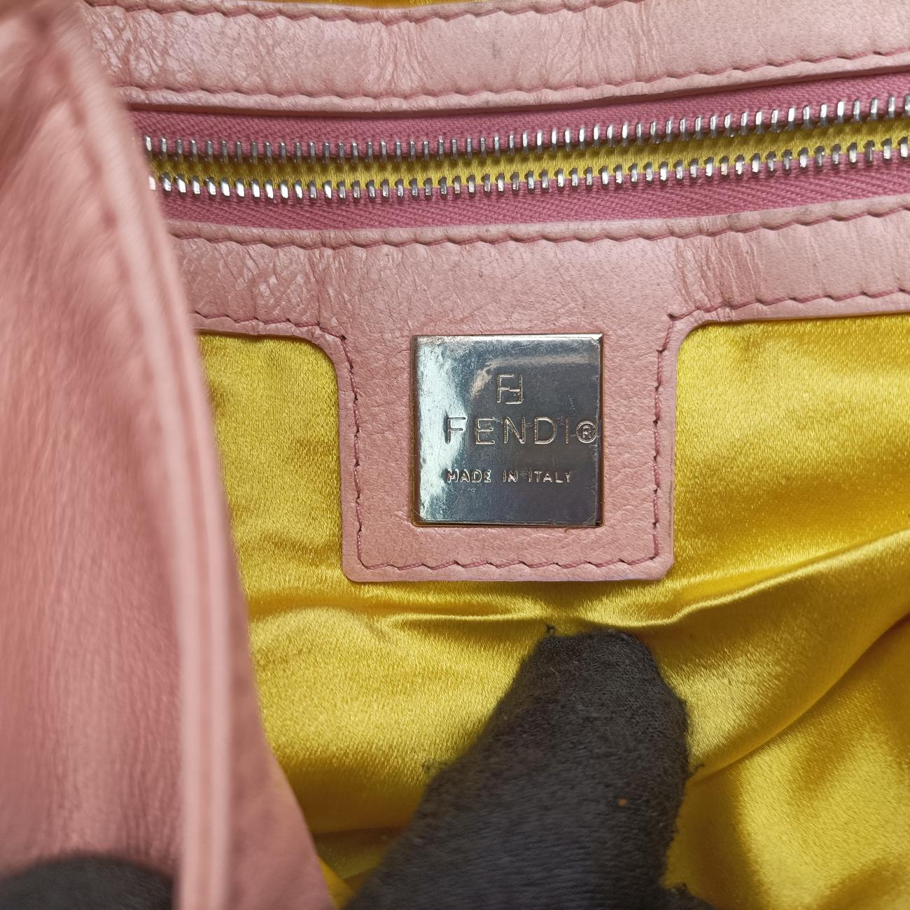 BAGUETTEPinklambskin264242308-26424-008マンマバケットピンクラムスキン264242308-26424-008