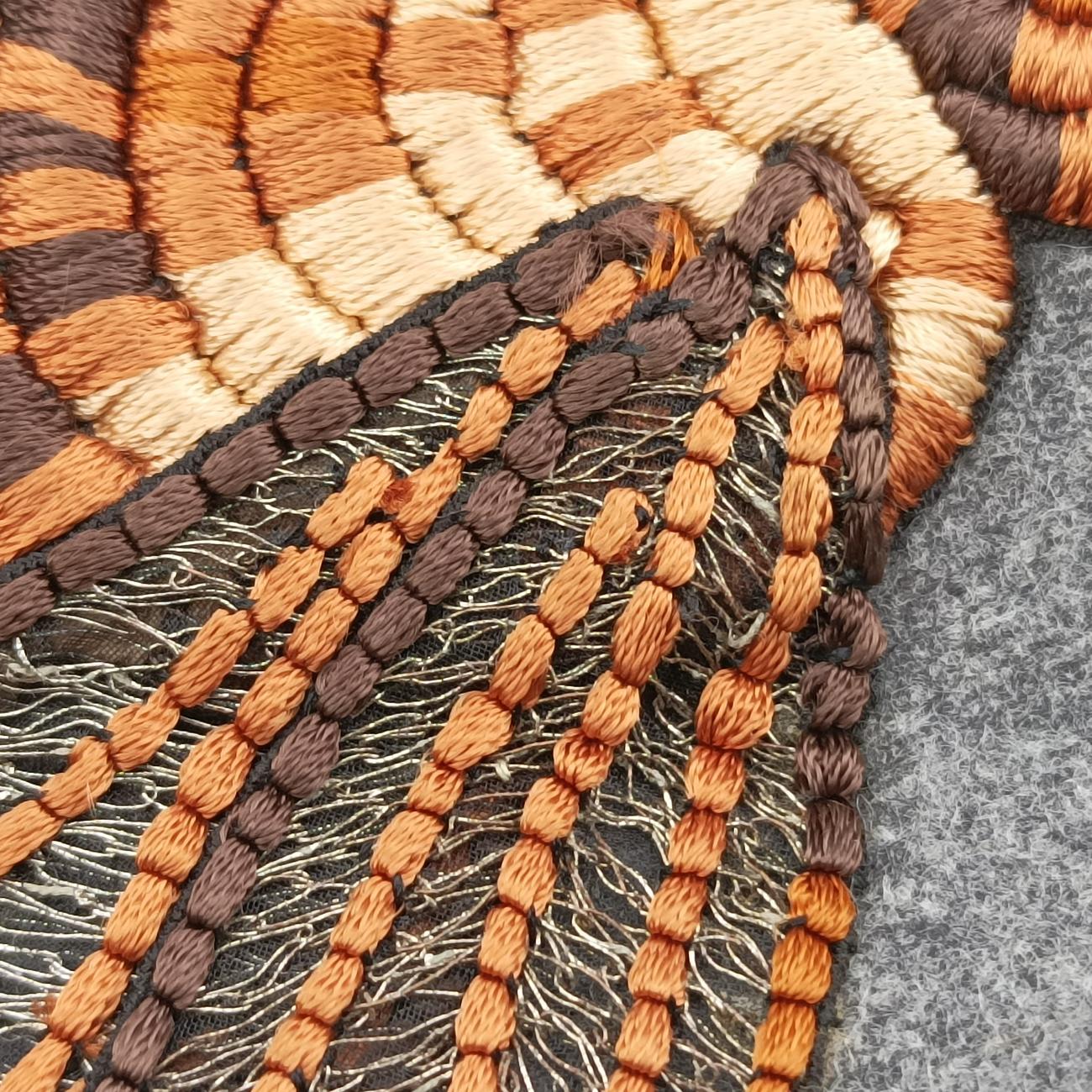 Bee EmbroideredGreyfabric400248F019070113ビー エンブロイダードグレーファブリック400248F019070113