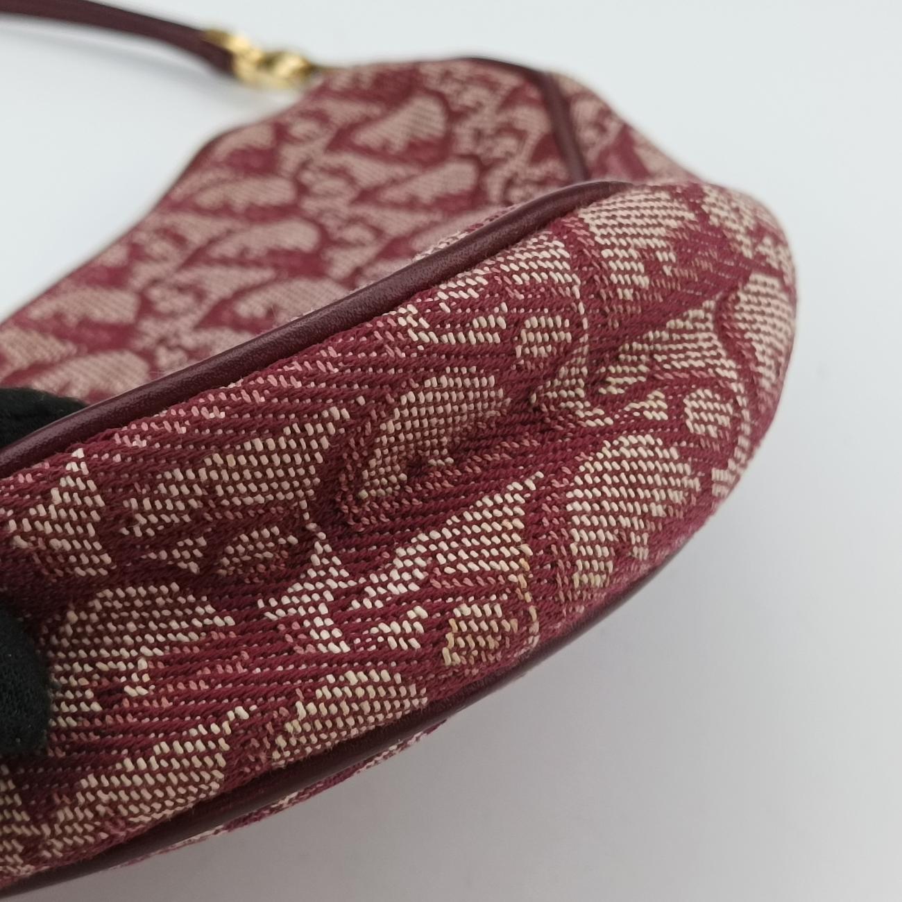 SaddleBurgundyfabricMC 0022サドルワインレッドファブリックMC 0022