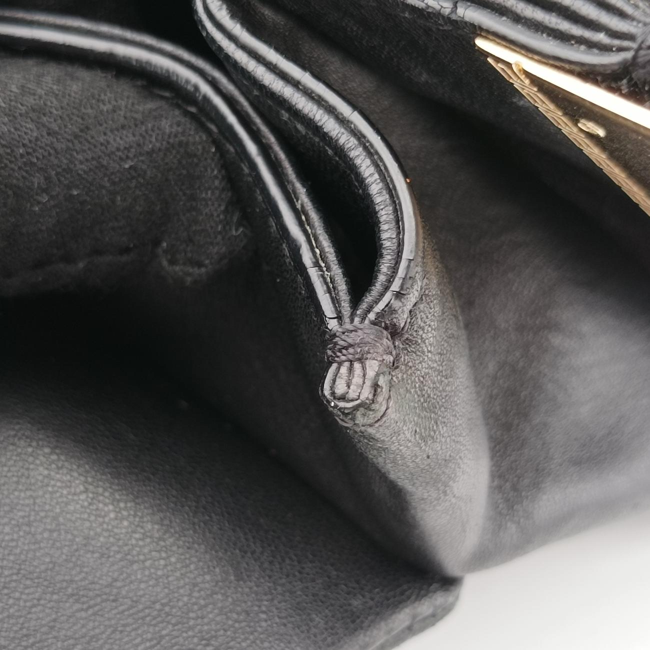 La MedusaBlackLeatherCLG 696 109 232 202ラ メデューサブラックレザーCLG 696 109 232 202