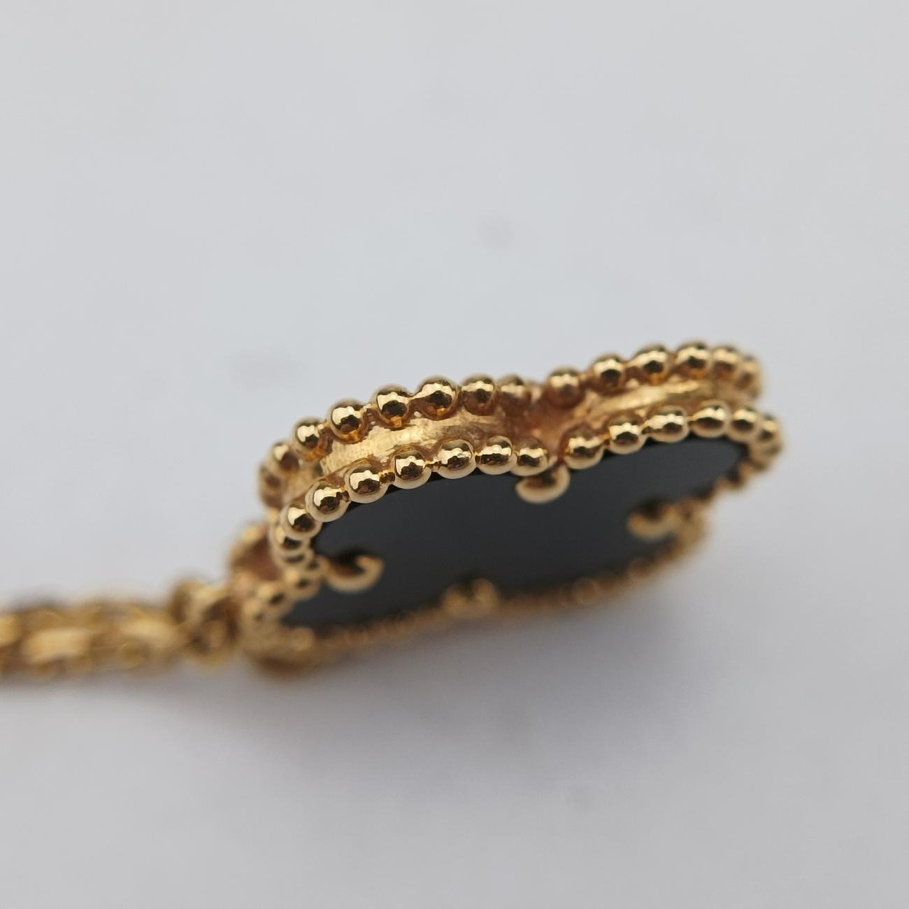 Vintage Alhambra onyxGoldenAU750ARA45800JE090537ヴィンテージ アルハンブラ オニキスゴールドAU750ARA45800JE090537