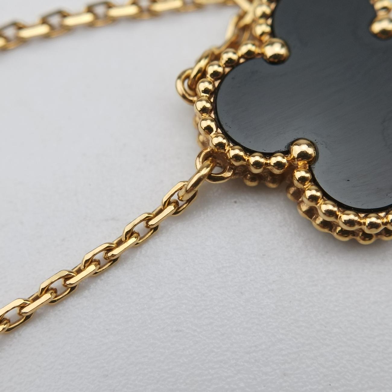 Vintage Alhambra onyxGoldenAU750ARA45800JE090537ヴィンテージ アルハンブラ オニキスゴールドAU750ARA45800JE090537