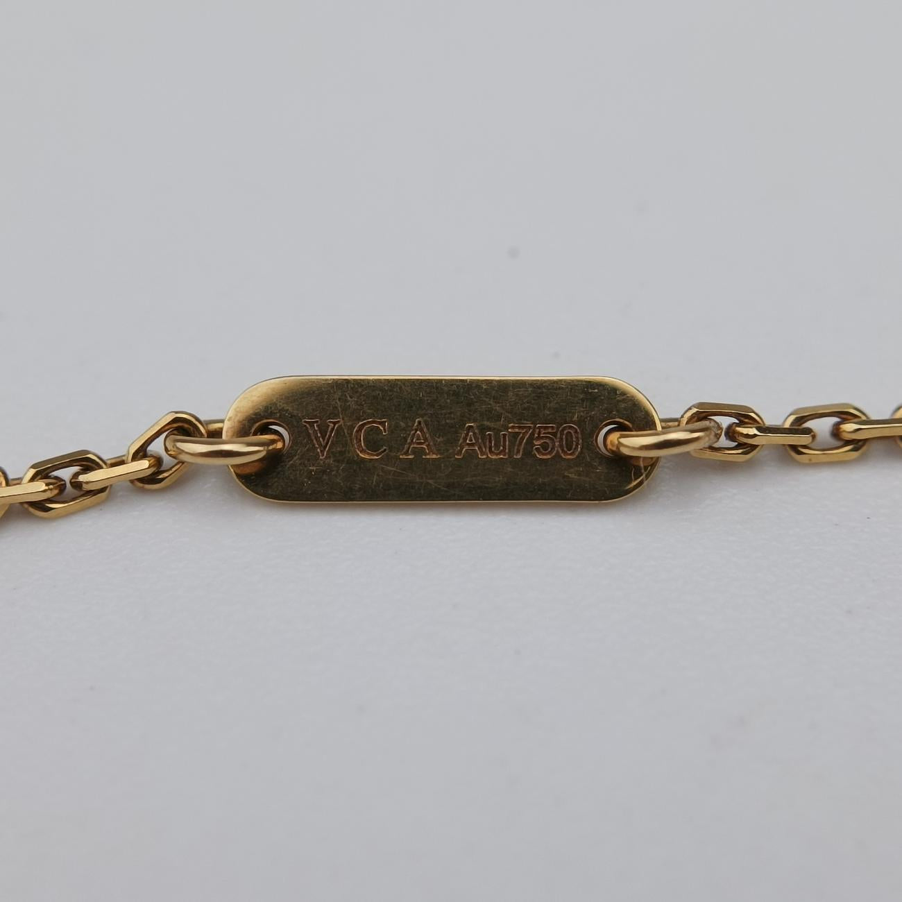 Vintage Alhambra onyxGoldenAU750ARA45800JE090537ヴィンテージ アルハンブラ オニキスゴールドAU750ARA45800JE090537
