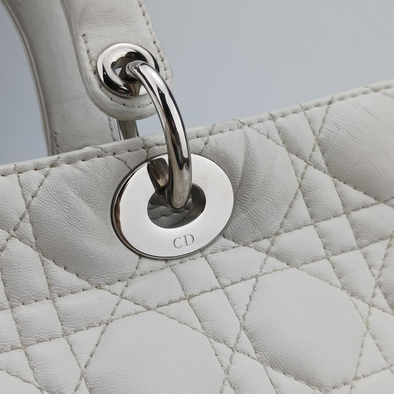 Lady DiorWhitelambskin08-MA-0141レディ ディオールホワイトラムスキン08-MA-0141