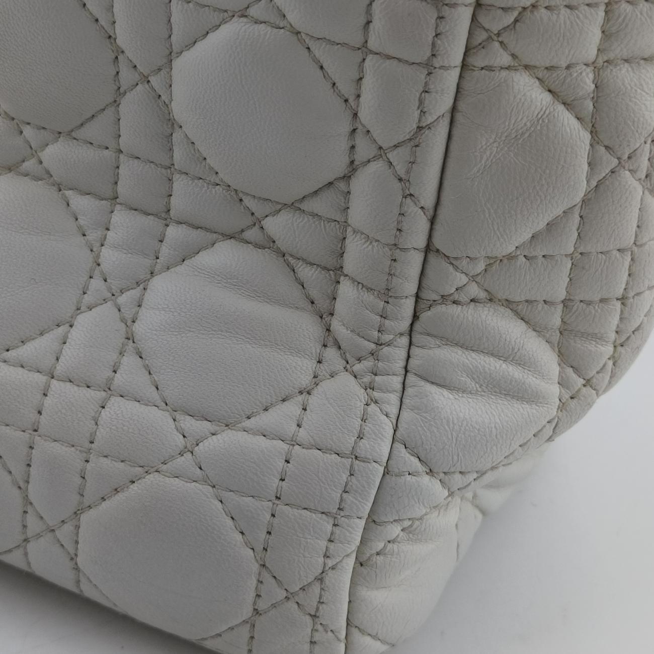 Lady DiorWhitelambskin08-MA-0141レディ ディオールホワイトラムスキン08-MA-0141