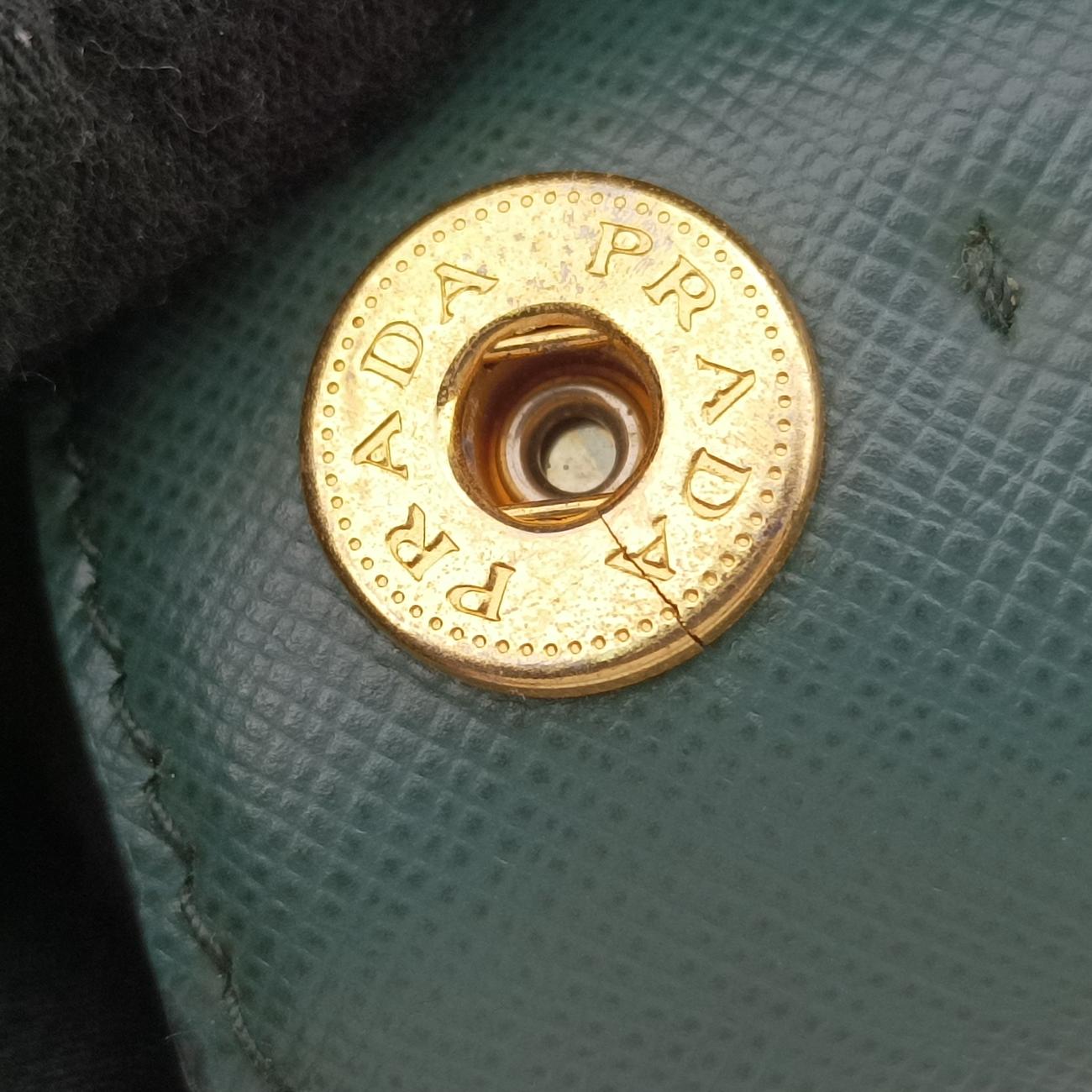 GalleriagreenSaffiano LeatherB2274C14 VガレリアグリーンサフィアーノレザーB2274C14 V