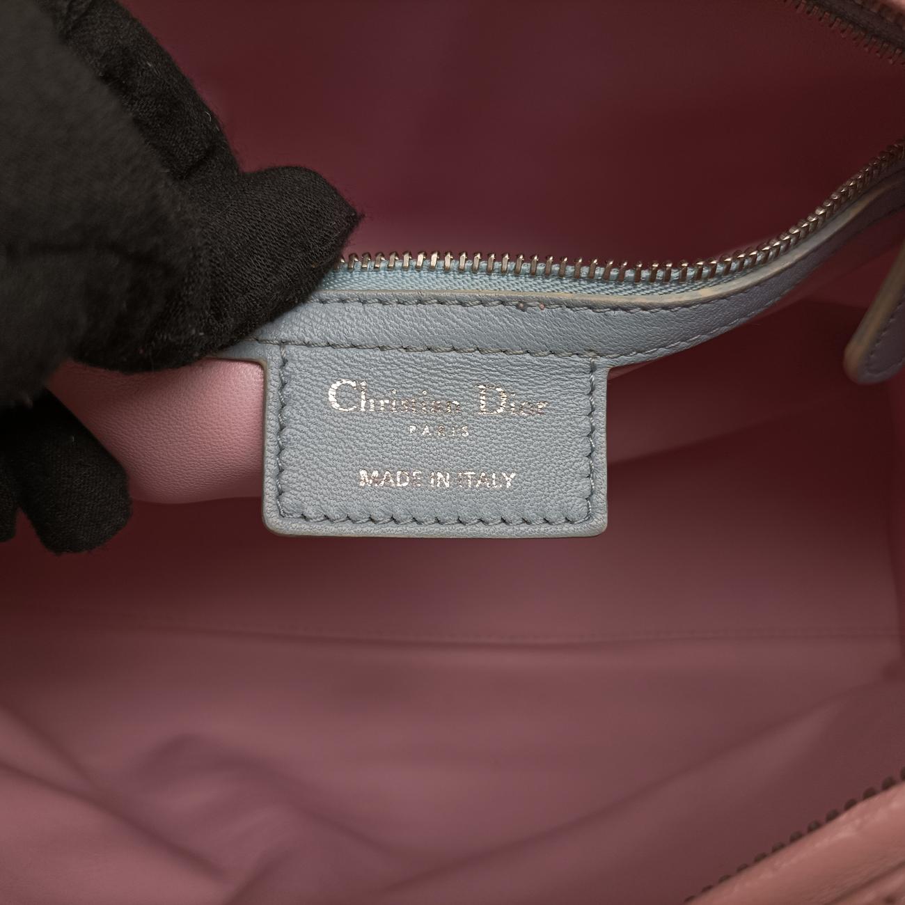 Lady DiorGray x Blue x Pinklambskin18-MA-0143レディディオールグレー×ブルー×ピンクラムスキン18-MA-0143