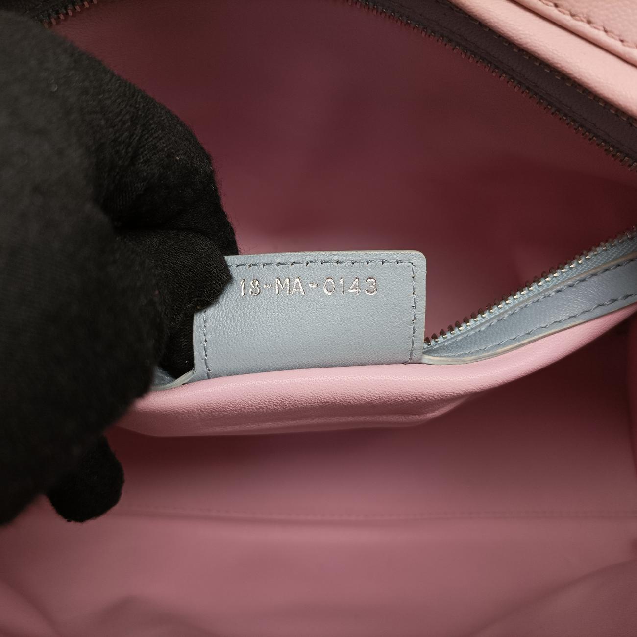 Lady DiorGray x Blue x Pinklambskin18-MA-0143レディディオールグレー×ブルー×ピンクラムスキン18-MA-0143