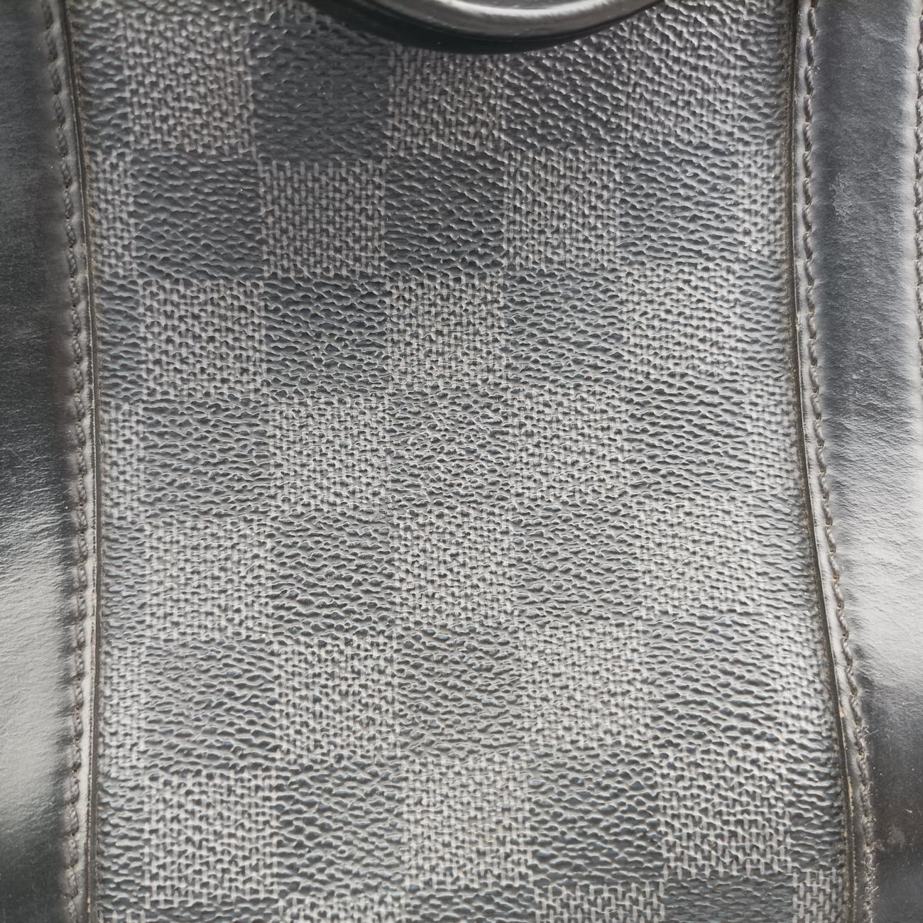 Porte Documents VoyageNoirDamier GraphiteN41125RI1193ポルト ドキュマン ヴォワヤージュノワールダミエグラフィットN41125RI1193