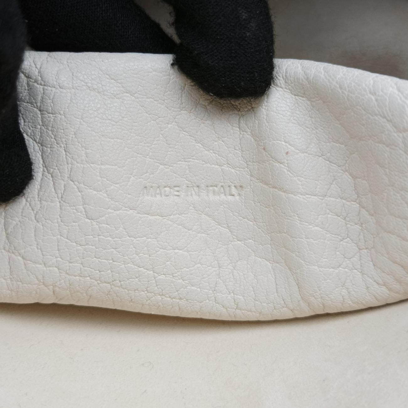 J'AdiorWhiteLeather19-MA-0197ジャディオールホワイトレザー19-MA-0197