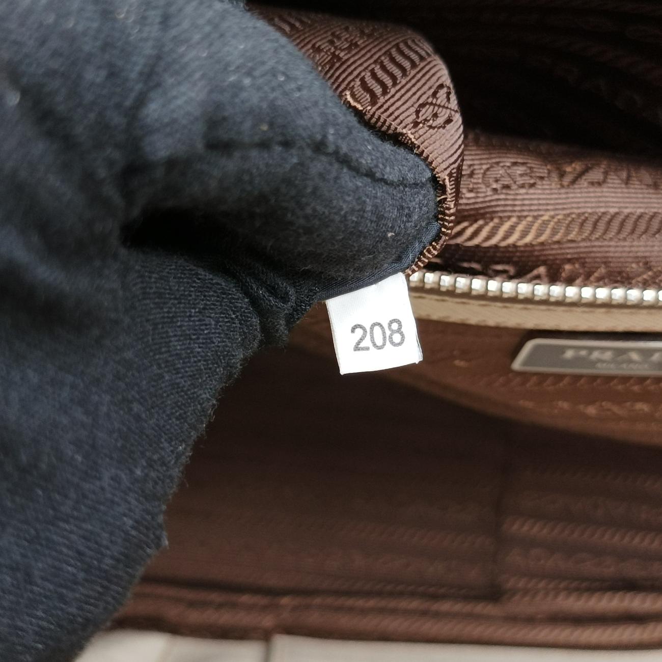 BriefcaseBeigeSAFFIANO Leather208ブリーフケースベージュサフィアーノレザー208