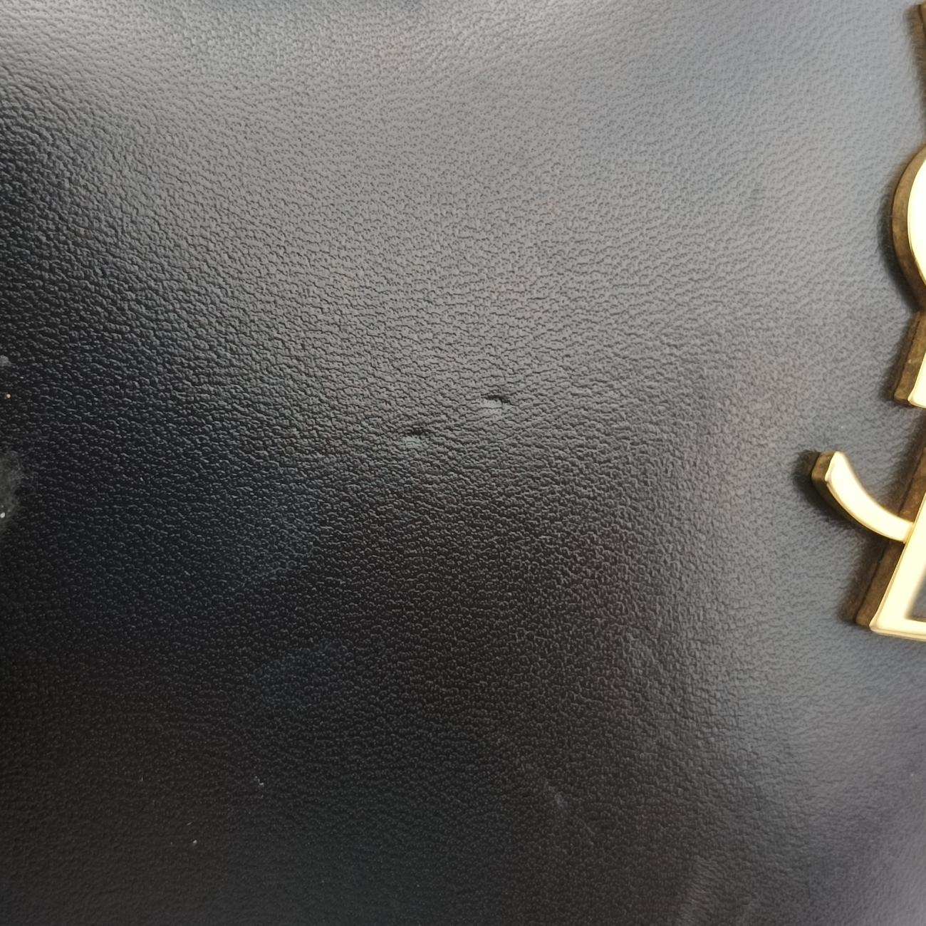 Love box heartBlackLeather466212BCI466212.0717ラブボックス ハート型ブラックレザー466212BCI466212.0717