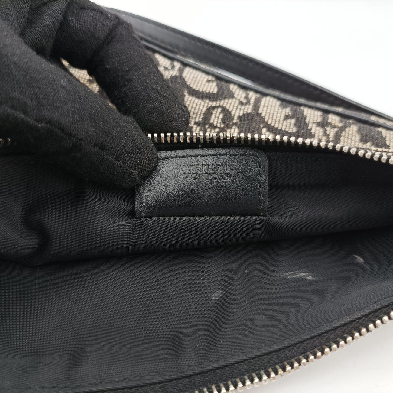 SaddleNavyfabricMC0053サドルブルーブラックファブリックMC0053