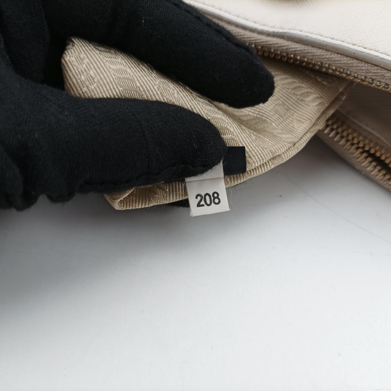 GalleriaWhiteSAFFIANO LeatherBN227431/N 208ガレリアホワイトサフィアーノレザーBN227431/N 208